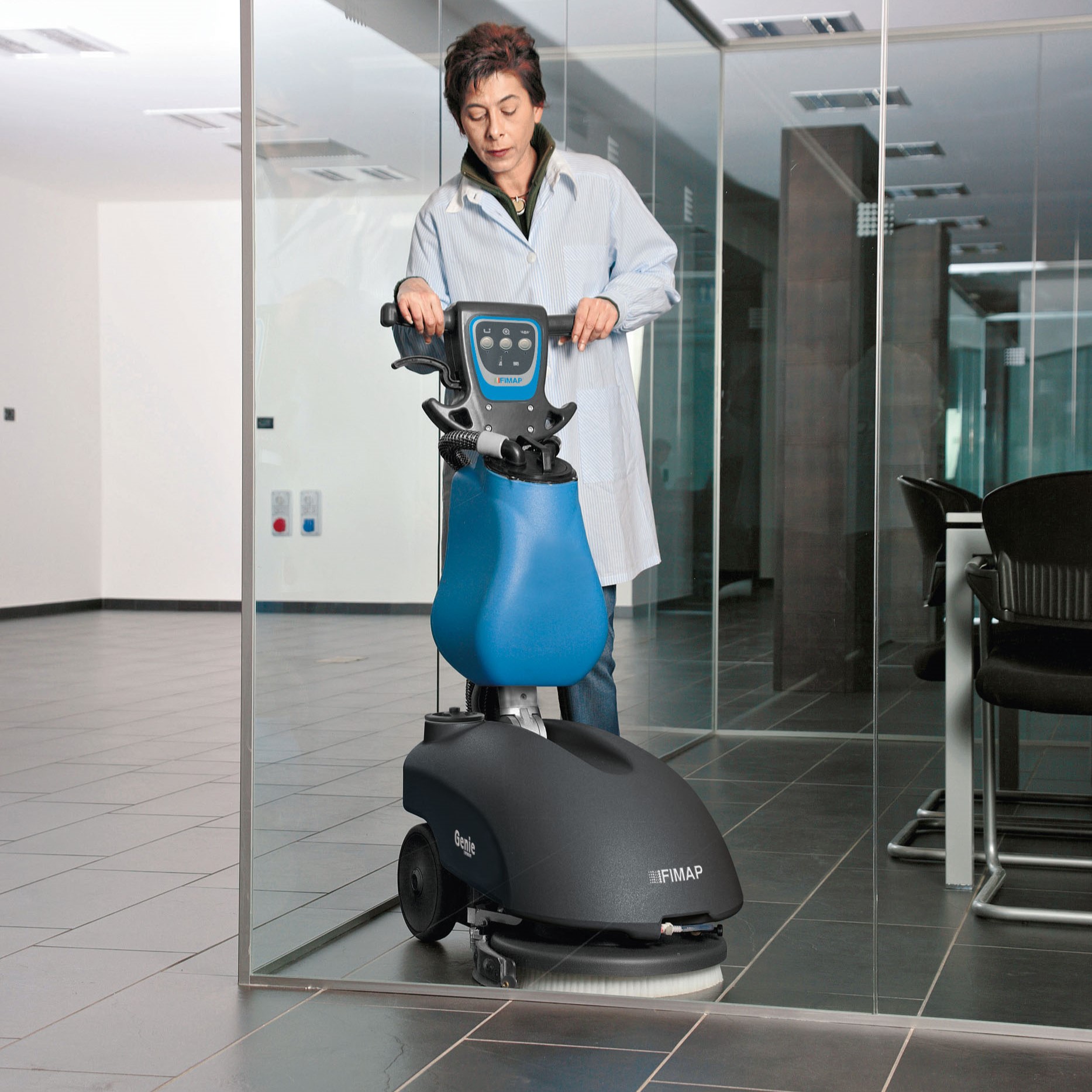 GENIE B Walk-Behind Scrubber Dryer