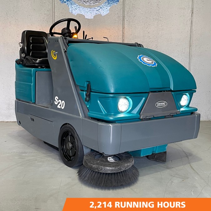 Second Hand S20 Ride-On Sweeper